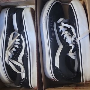 Kids vans size 3